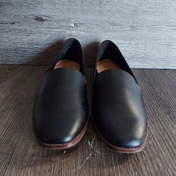 EUC Chaps Black Slip-on Loafer Shoe 7.5 - Picture 2 of 9